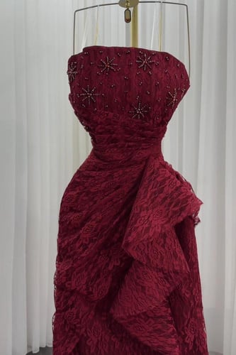 فستان سهره توب بأكمام منفصلة لون أحمر