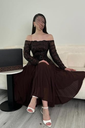 فستان سهرة أنيق بعدة الوان عودي و بني و موف