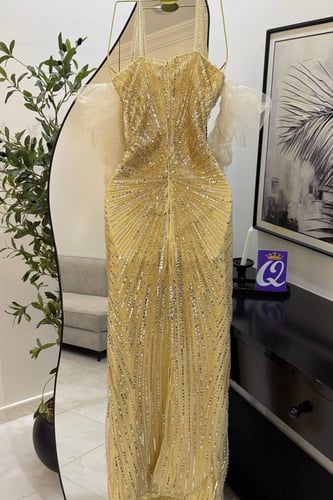 فستان سهرة أنيق بعدة الوان بيج و كحلي و عودي