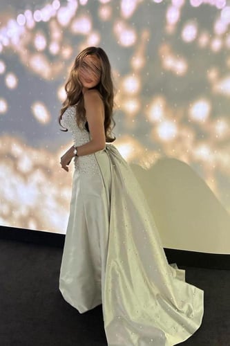 فستان سهره توب مزين باللولو