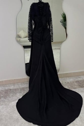 فستان سهرة أنيق بلونين عودي و اسود