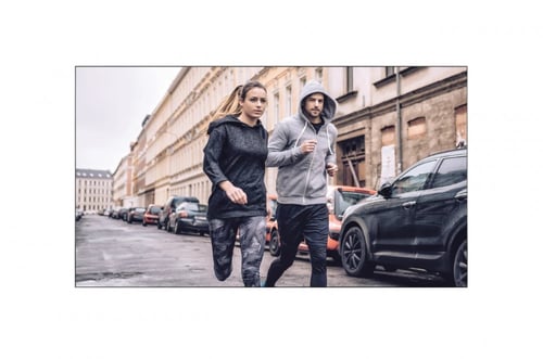 شاشة فيديو وول بعرض 2.43 متر ارتفاع 1.37 متر (مدى...