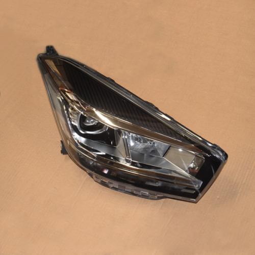 شمعة امامي يمين تيقو 4