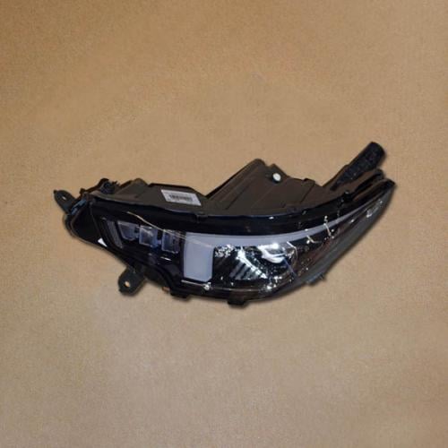 شمعة امامي يسار شيري اريزو 6 ARRIZO