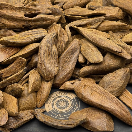 خشب عود موروكي المجالس طبيعي محسن (بالجرام)