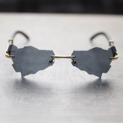 نظارة المملكة أسود