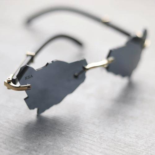 نظارة المملكة أسود