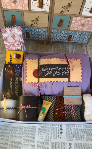 فيك من السماء لمحه