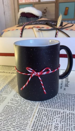 فيك من السماء لمحه