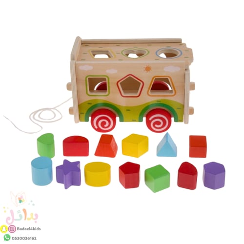 الباص الخشبي لتعلم الأشكال الهندسية والألوان
