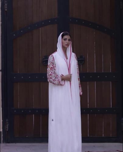 Abaya 708