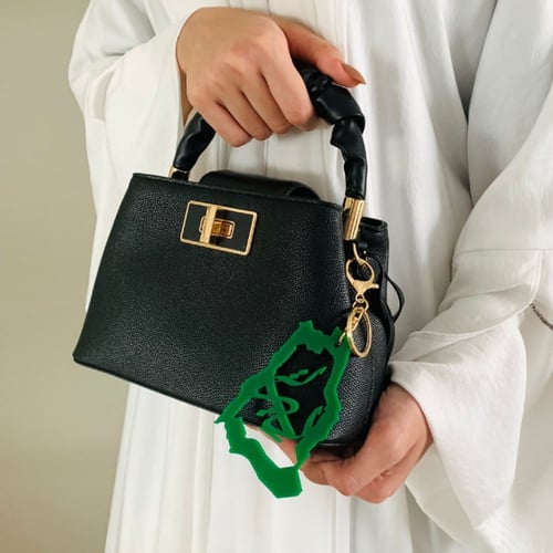 تعليقة شنطة (ديرتي )