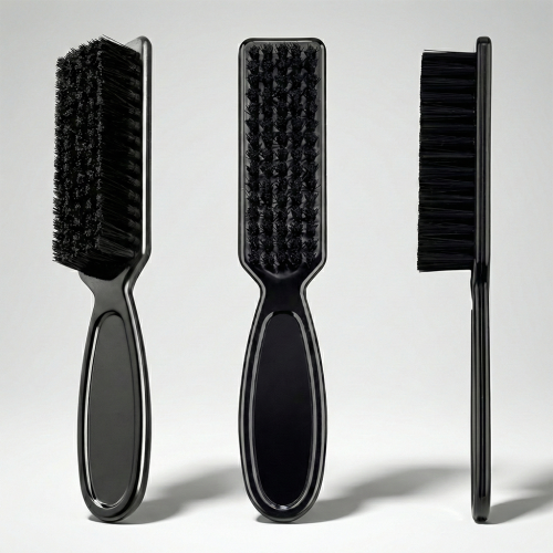 مشط اللحية والشنب لعناية يومية دون شد أو تكسّر