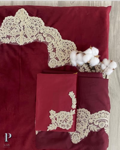 سجاد صلاة مخمل مبطن بطبقتين من الديباج سُمك الطبقة...