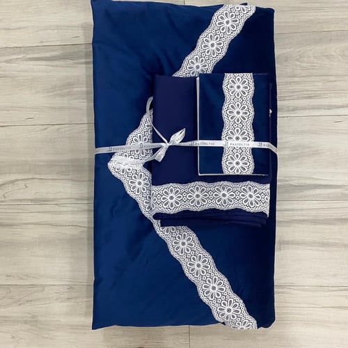 سجادة صلاة مخمل مبطنه بطبقتين من الديباج