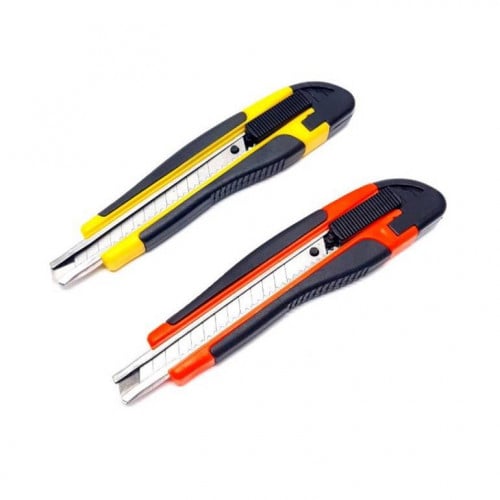 مشرط قص وسط