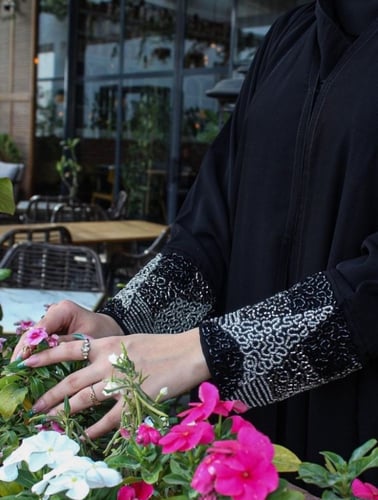 عباية قطريه ناعمه