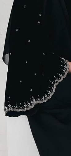 عباية الفراشة المميزة