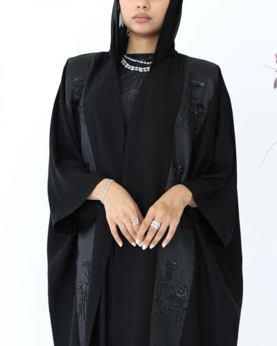 عباية زاهيه فاخره