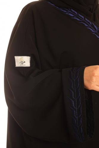 عباية السنابل الفاخرة مع طرحة متناغمة متناسقة بنفس...