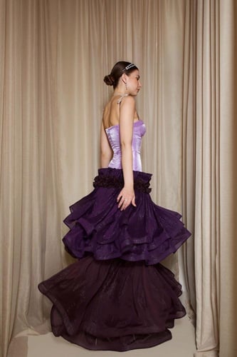 Violet Reflection | انعكاس البنفسج
