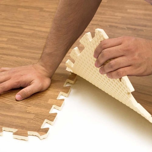 أرضية فوم بلون باركيه خشبي بسمك 1سم قابل للتشبيك م...