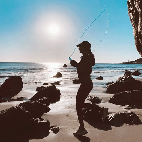 حبل نط بعداد رقمي لون زهري مضاد للكسر وحبل 3متر قا...