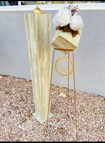 مباخر استقبال مع فازات ورد