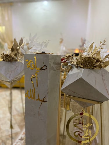 مباخر استقبال مع فازات ورد