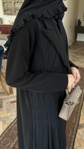 عباية بليزر مع تكسير