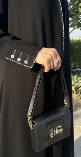 بليزر مع شك