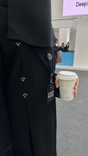 عباية بليزر بكرستالات