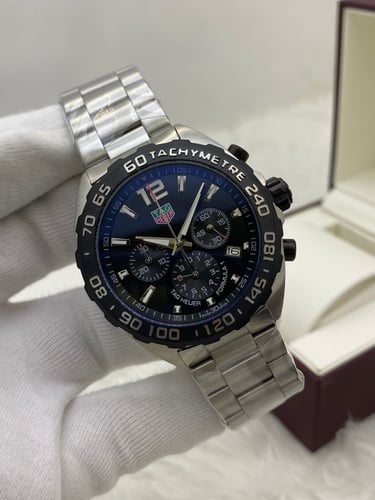 ساعات تاج هيرو