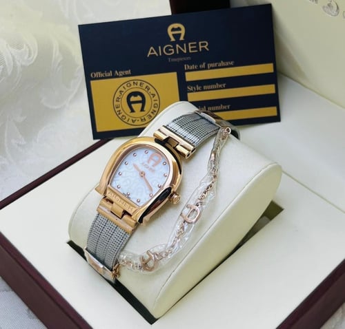 ساعة اقنر نشائية