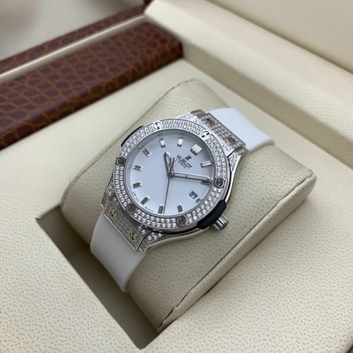 ساعة هوبلت ربل النسائيه كلاسيك