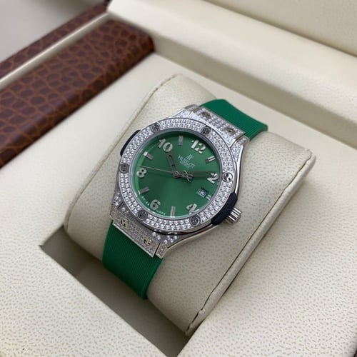 ساعة هوبلت ربل النسائيه كلاسيك