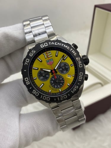 ساعات تاج هيرو