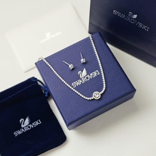 اطقم سوارفسكي