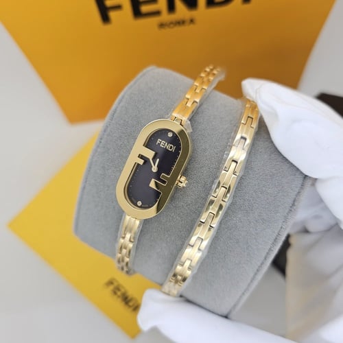 ساعة فندي نسائية Fendi O'Lock Vertical
