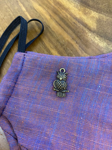 اضافة اكسسوار معدني للكمامة