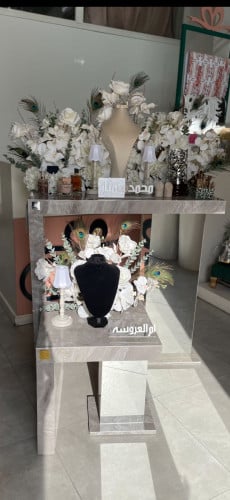 عربيه رخام فاخره قطعتين