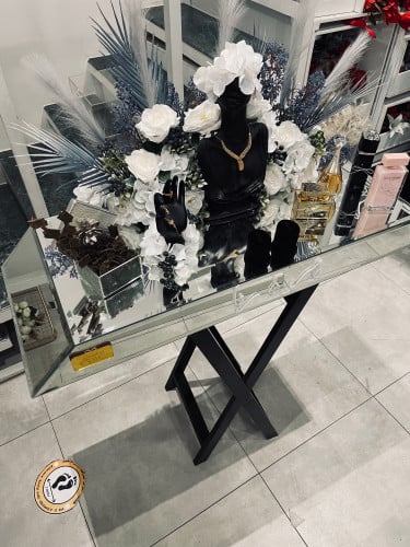 عربيه شبكه مرايا حجم وسط