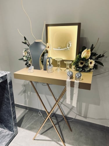 عربيه ملكه بآضائه