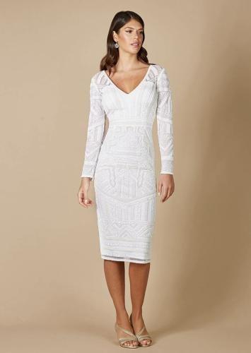 فستان عاجي متوسط الطول