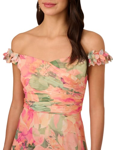 فستان بطباعة الزهور أكمام قصيرة