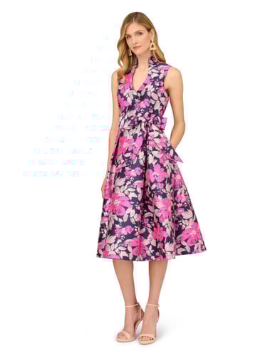 فستان تفتة بحزام على الخصر