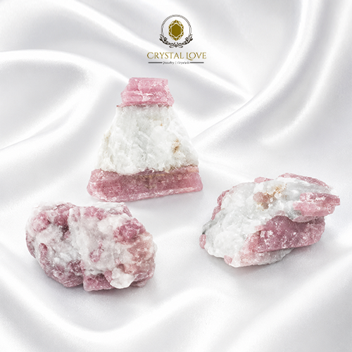 حجر البنك تورمالين الطبيعي خام - pink tourmaline