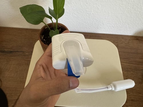 موزع الحليب والعصير من الجالون - شفاط العصير التلق...