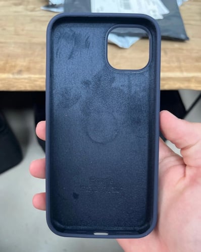 كفر ايفون 14 كحلي سليكون ميدنايت Midnight silicone...