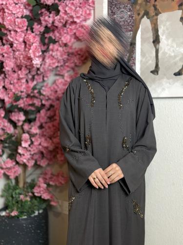 عباية بطرحة مسك بني